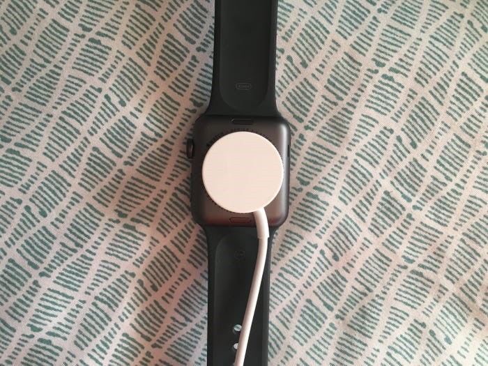 charge apple watch