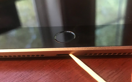 clean charging port when ipad air is not charging