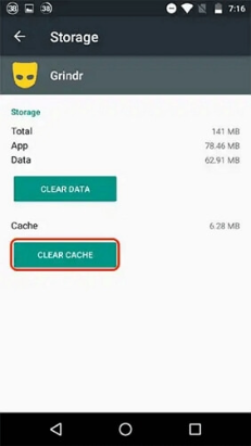 clear grindr cache