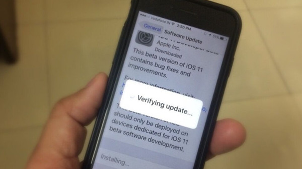 iphone stuck on verifying update