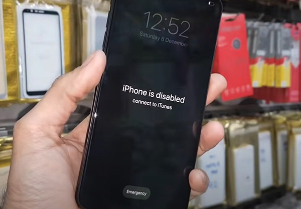 how to undisable an iphone